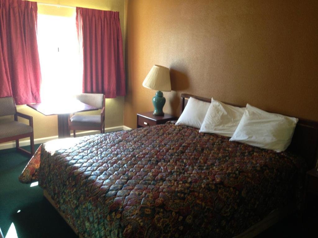 Sundial Lodge Redding Bilik gambar